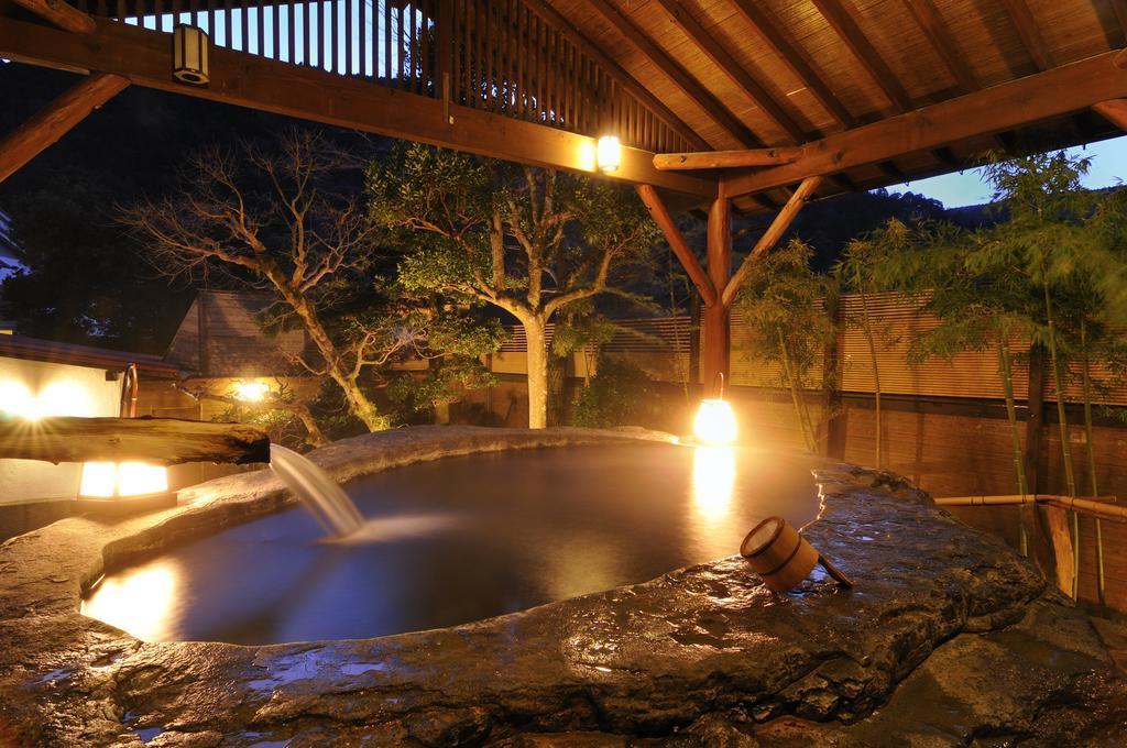 Shirakabeso Hotel Izu  Exterior photo